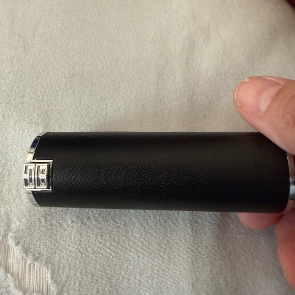 Givenchy Rechargeable Lipstick Case - Black #10 Baume - Picture 10 of 10